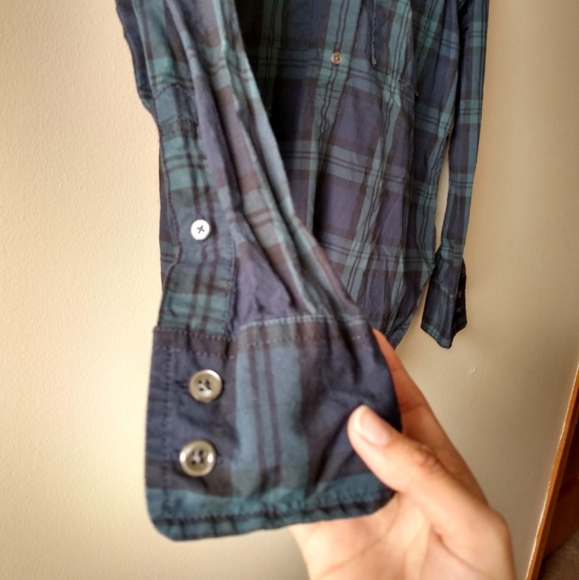 J CREW Black Watch Beaded Trim Button Down top size 6 - Picture 5 of 12